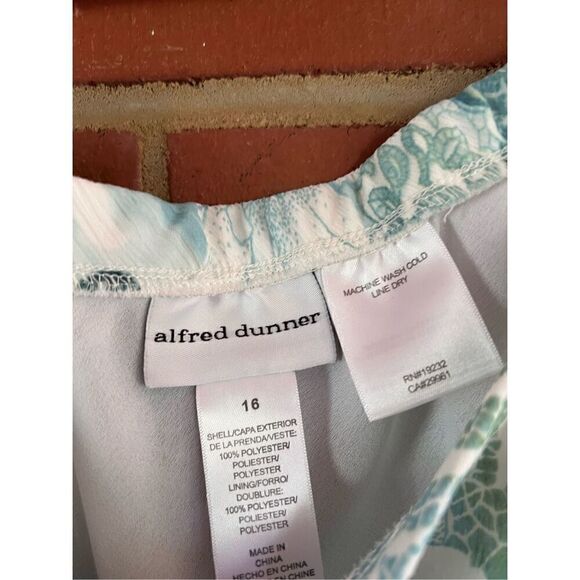 Watercolor Slip Skirt Plus Size - Picture 6 of 6